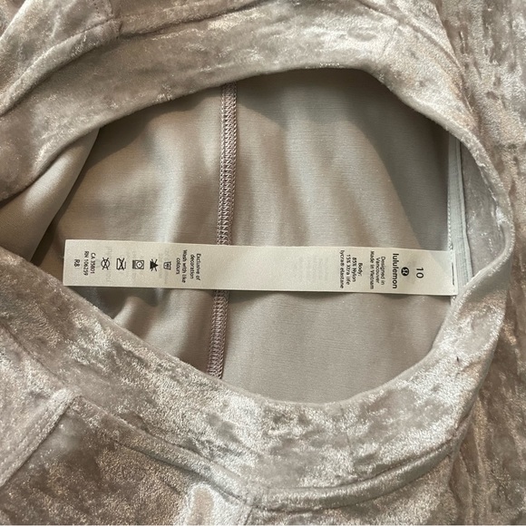 Lululemon Warm Down Crew *Crushed Velvet Chrome 10 - Picture 6 of 13